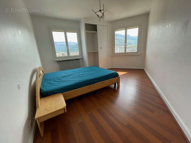 Appartement à ARGONAY
