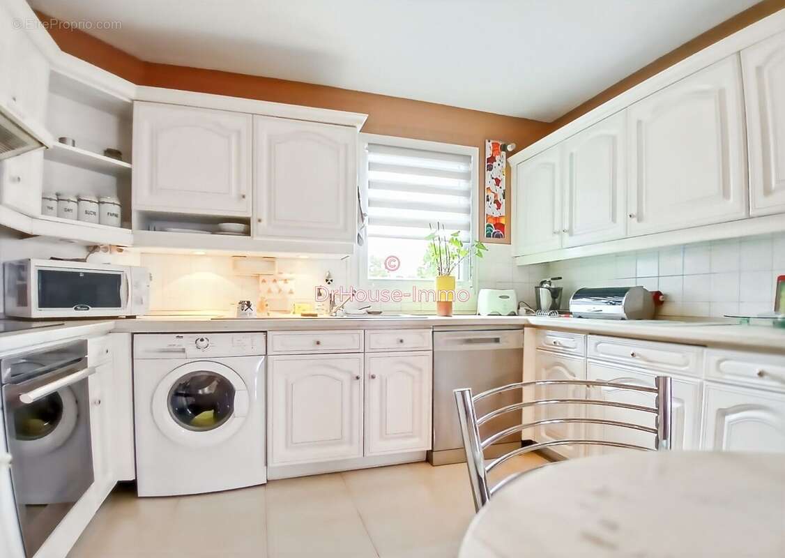 Appartement à ROSNY-SOUS-BOIS