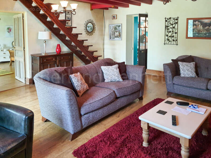 Maison à SAUZE-VAUSSAIS