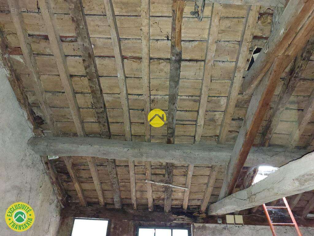 Maison à ANCY-LE-FRANC