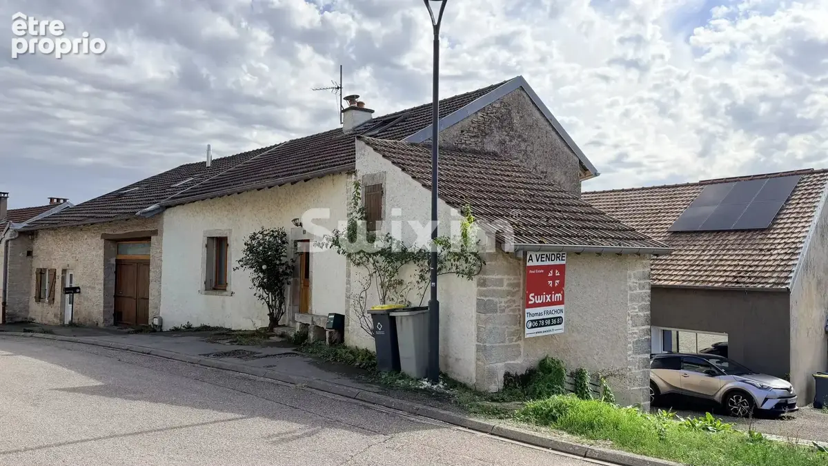 Maison à ROCHEFORT-SUR-NENON