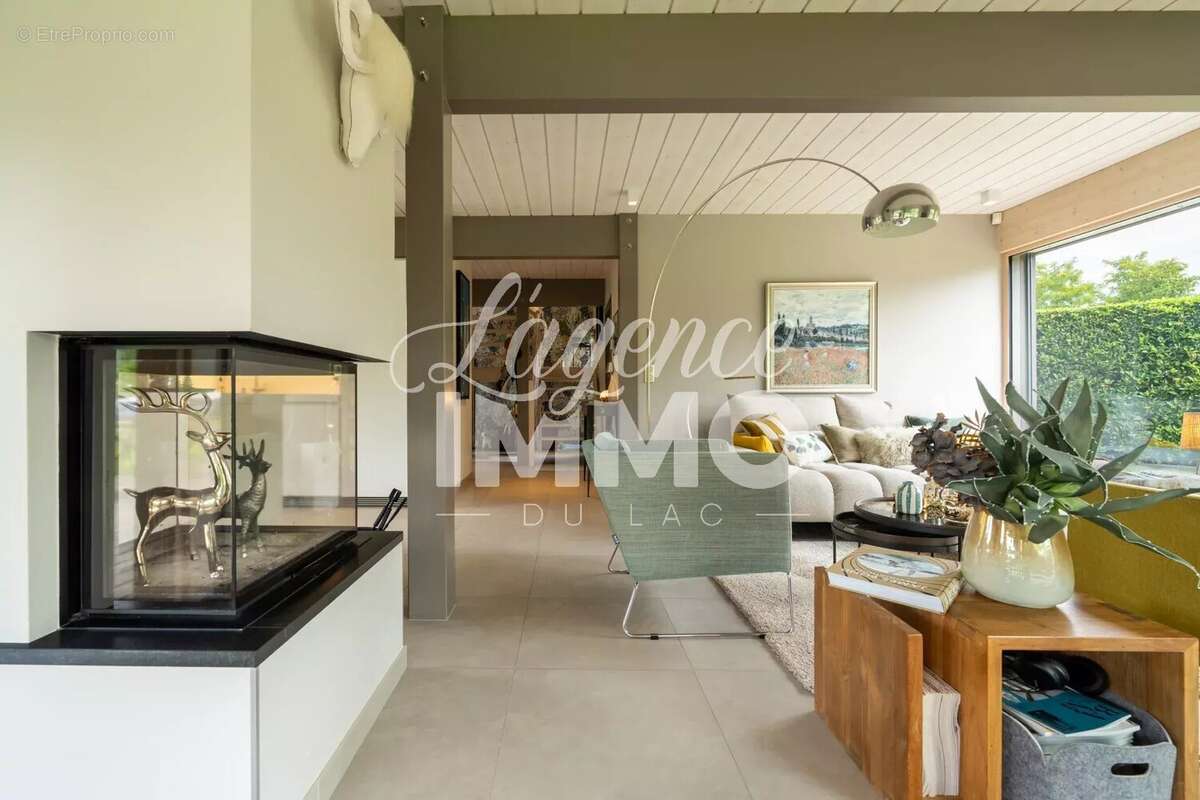 Maison à SAINT-JORIOZ