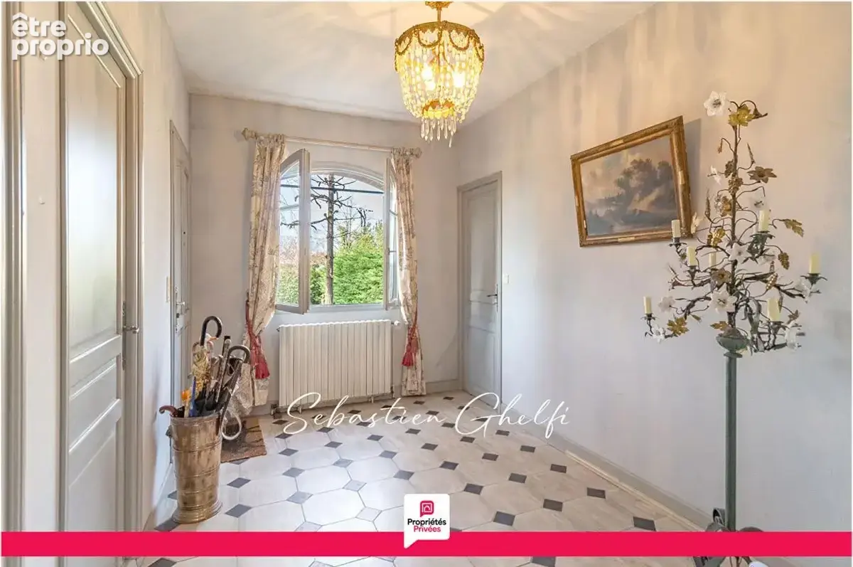belle maison bourgeoise avec parc arboré d'environ 3600 m² - photo 6
