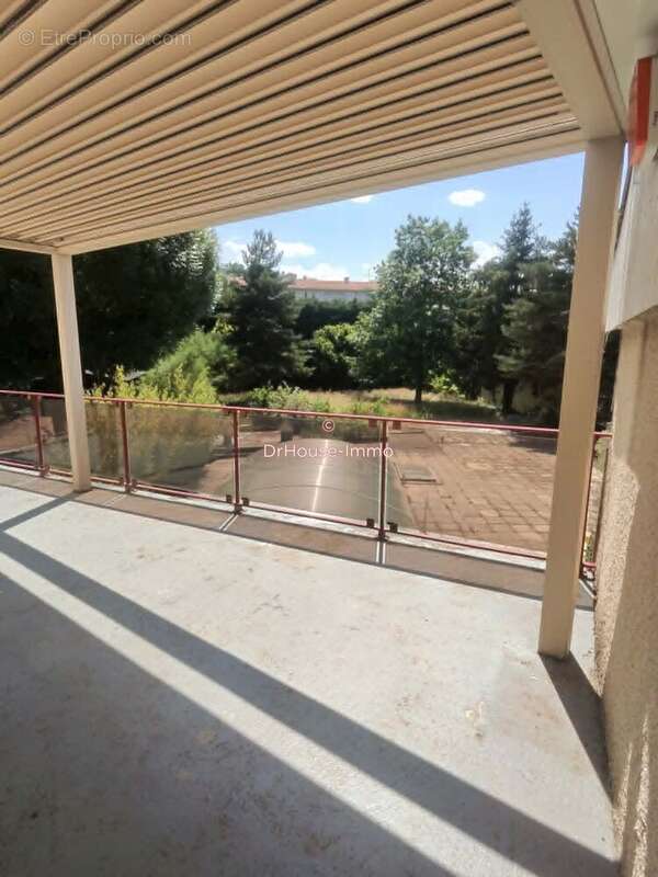 Maison 180 m² à Brives-Charensac  - photo 3