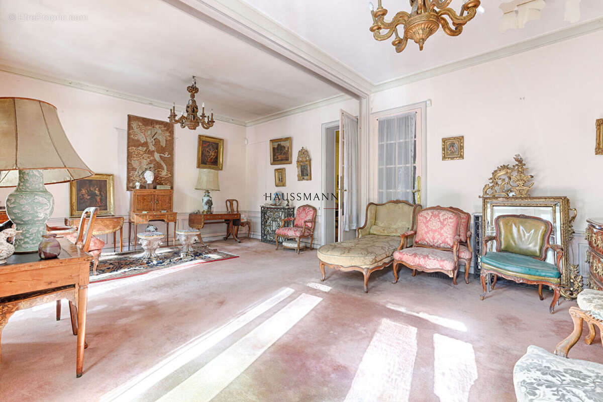 Appartement Paris VII Eme - photo 9