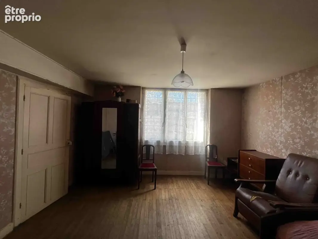 Maison 4 pièces 109 m² à vendre à Saint-Laurent-De-Ceris (16450) - photo 4