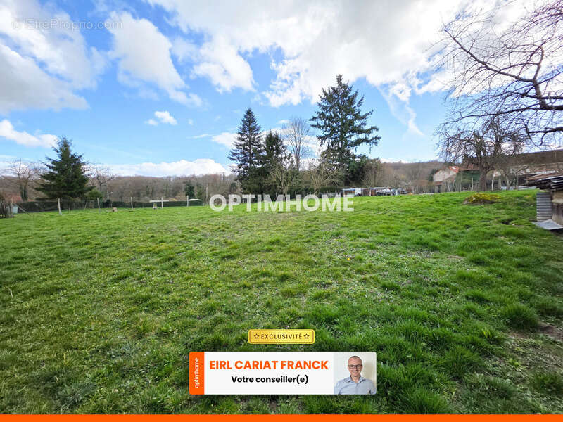 Maison à SAINT-PRIEST-LA-FEUILLE