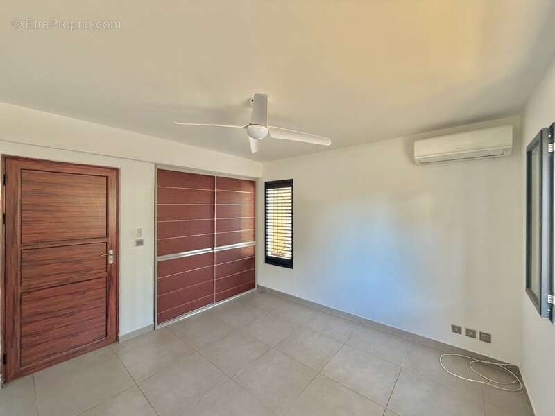À VENDRE – Villa T4 à Ravine des Cabris – Saint-Pierre 97410 - photo 6