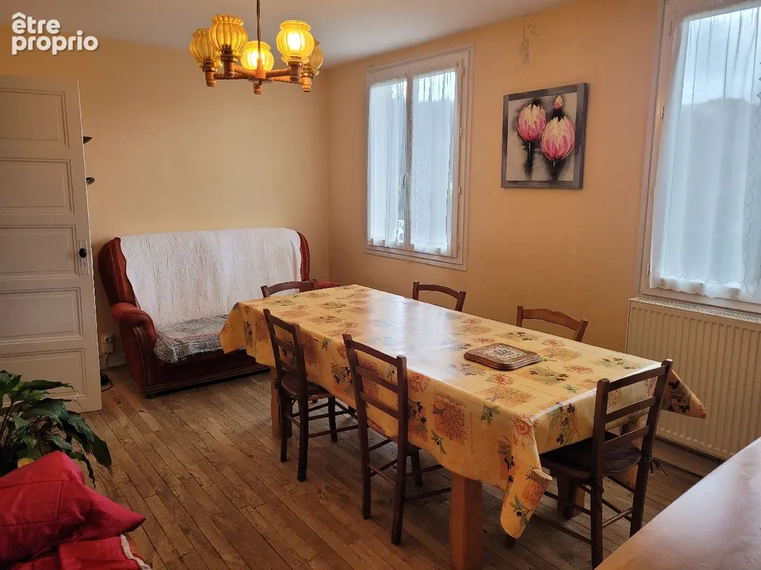 Maison 4 pièces 90 m² à vendre à Champs-Sur-Tarentaine-Marchal (15270) - photo 2