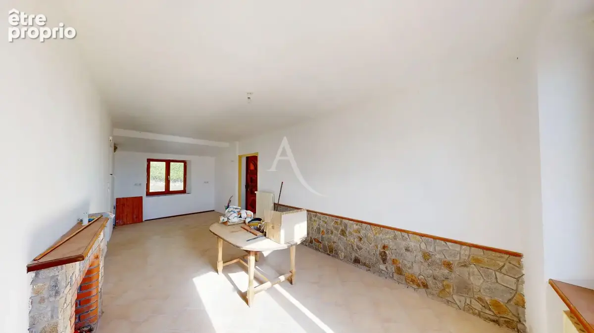 Maison de plain-pied avec remise de plus de 60 m² et extérieur - photo 2