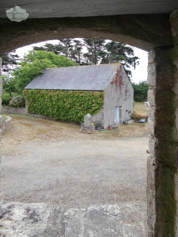 Propriété de caractère - vue mer - doëlan 225 m2 - photo 18