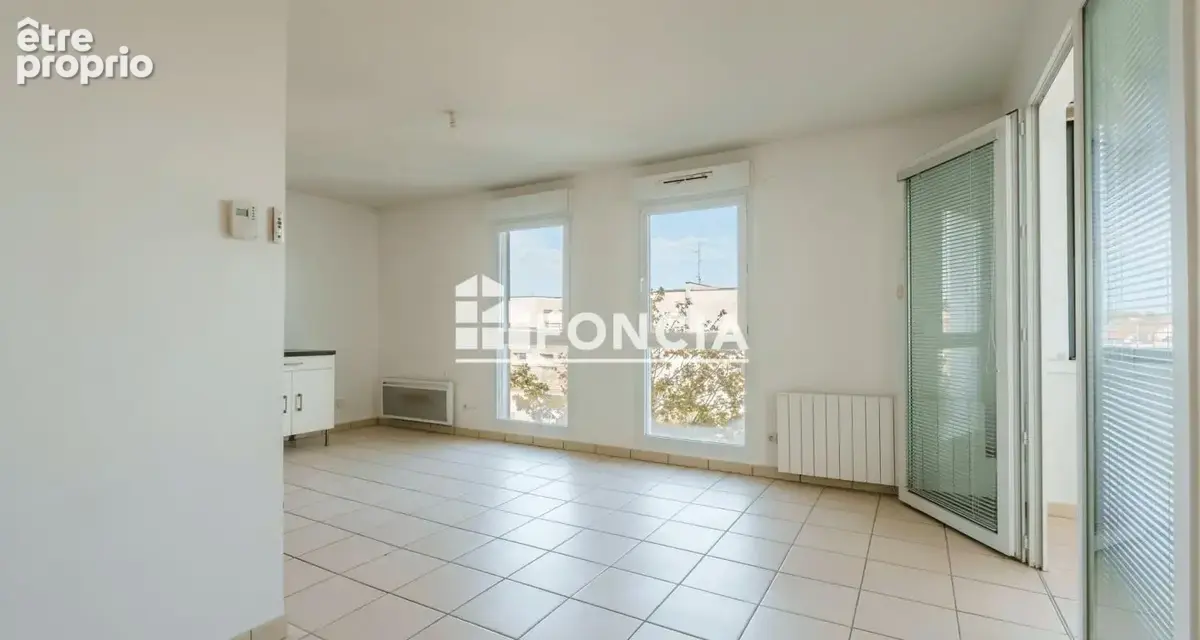 Quartier JUNOT, bel appartement T2 lumineux et spacieux - photo 2