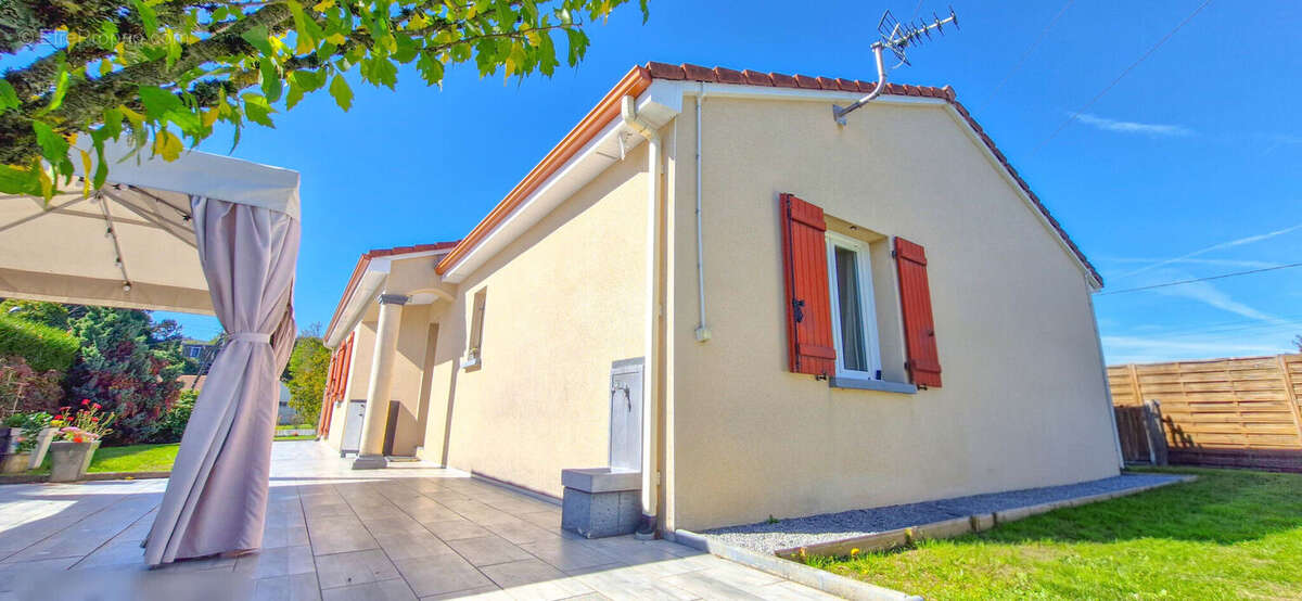 Photo 2 - Maison à AMBAZAC