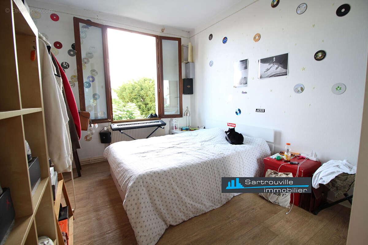 Maison à SARTROUVILLE