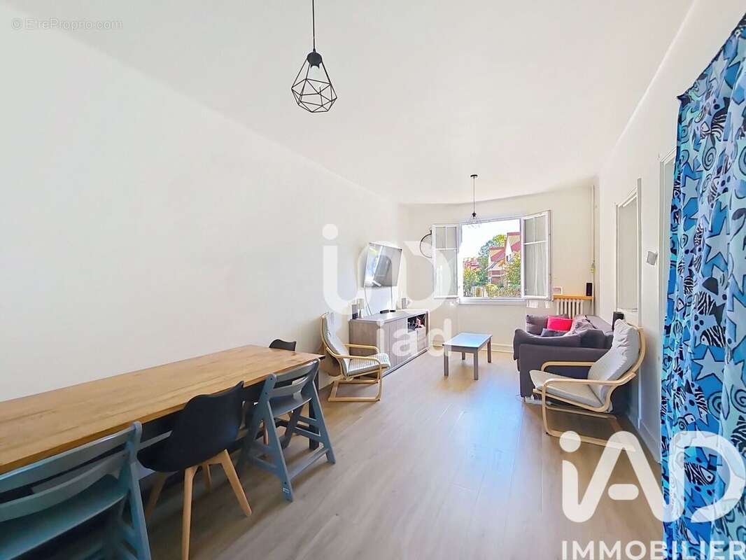 Photo 4 - Maison à SURESNES