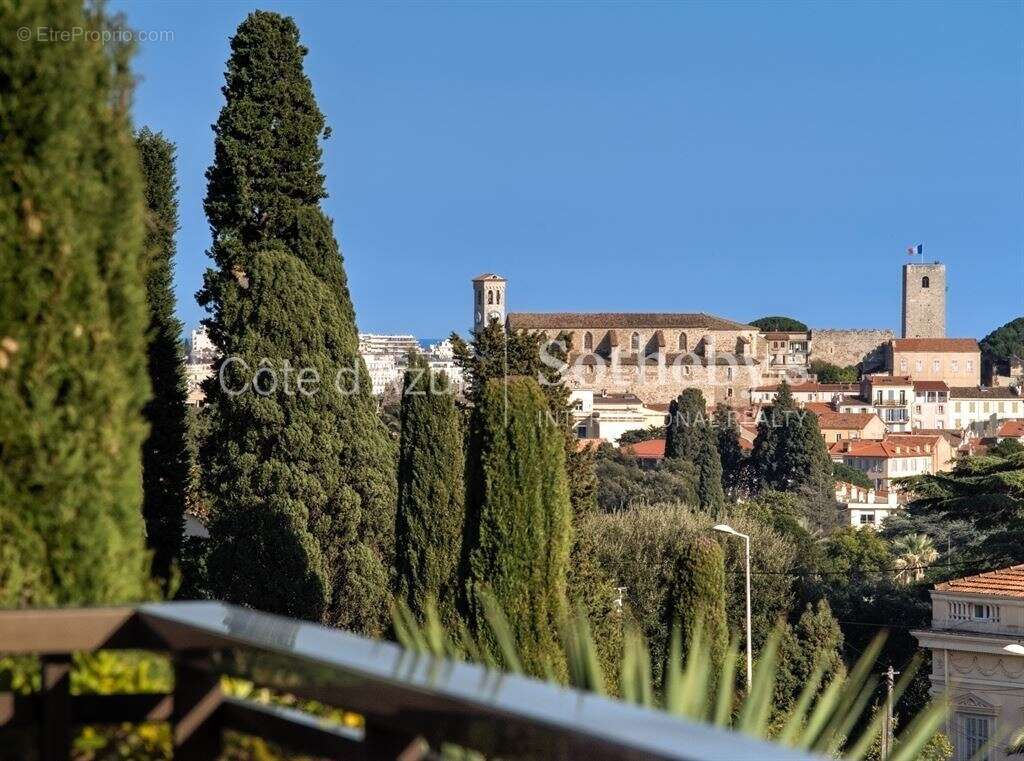 Appartement à CANNES