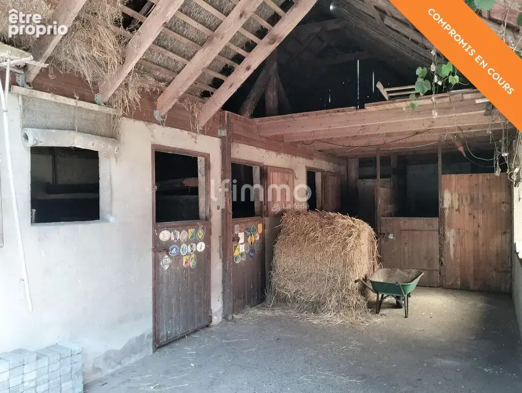 Maison avec une dépendance, sur environ 56 ares - photo 7