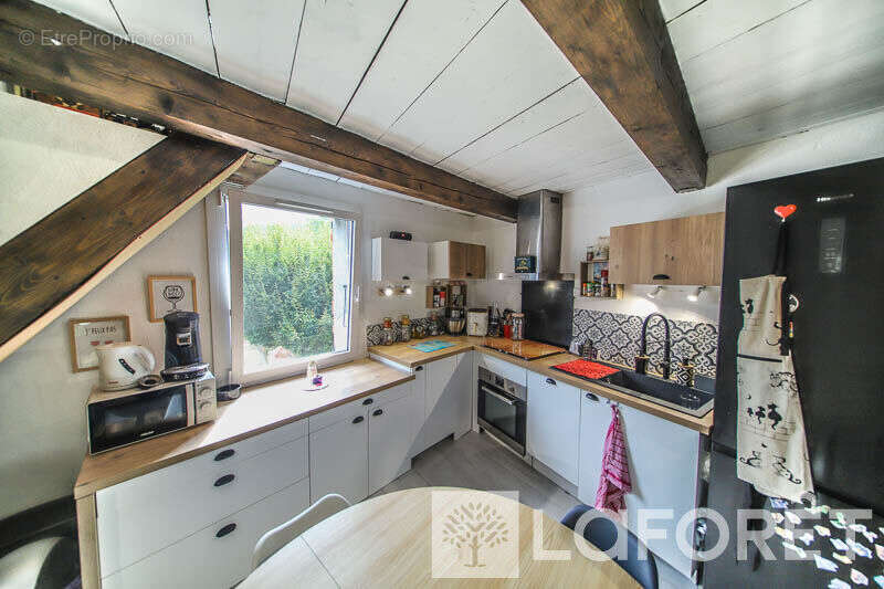 Maison à CHATEAUROUX-LES-ALPES