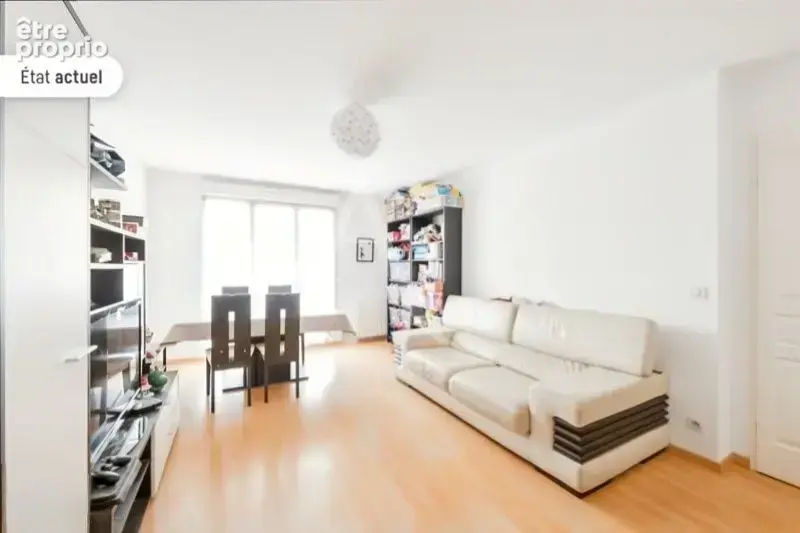 Vauréal coeur de ville - 3 pièces avec balcon ! - photo 2