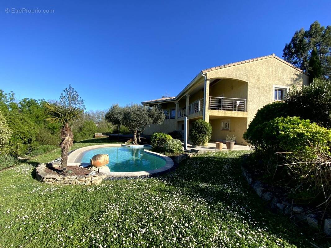 Lacroix-Falgarde, maison T5 récente avec grand garage et piscine - photo 2