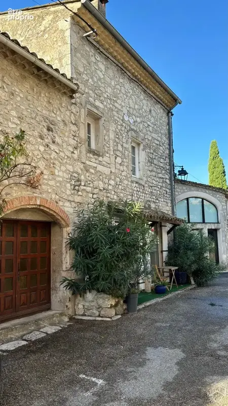 La garde-adhémar   maison de charme au coeur du village   2 chambres - 84m2 - photo 7