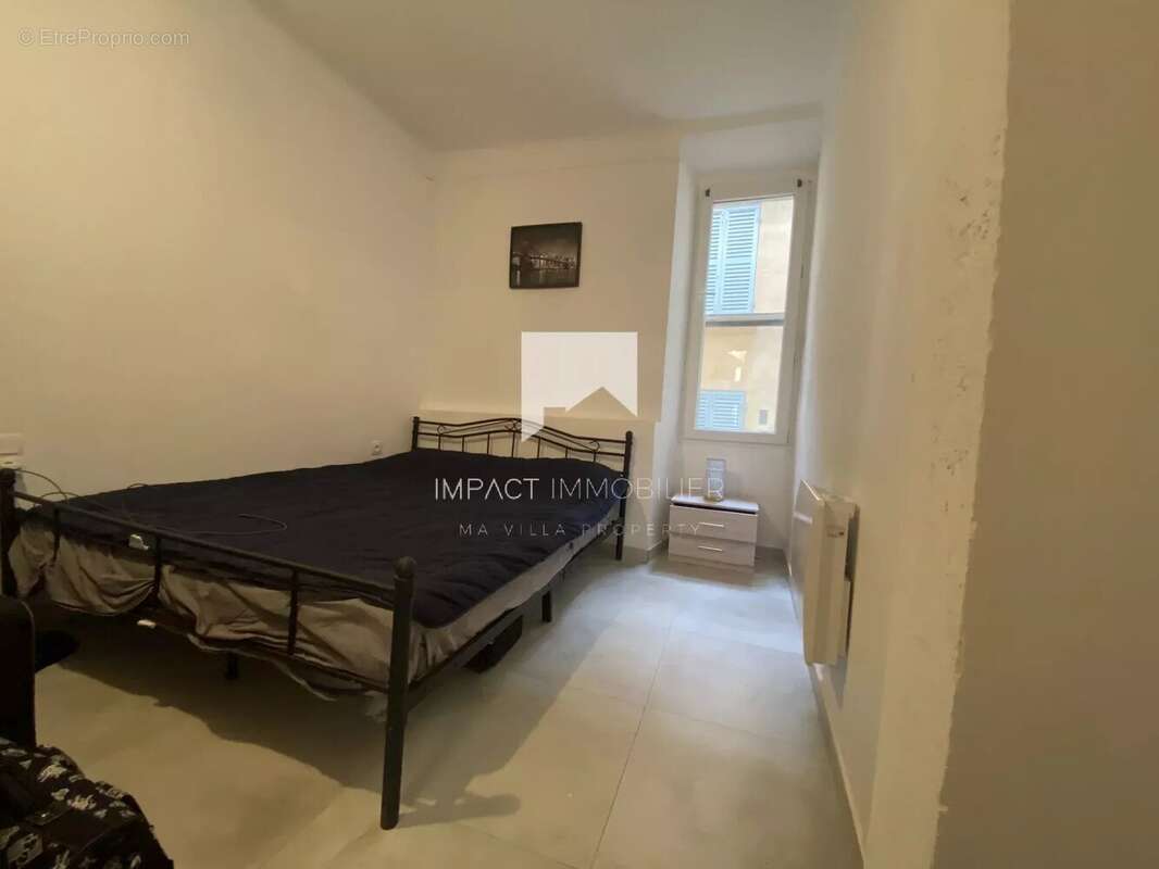 Hyères - Proche Place Massillon - T3 55m² Refait à Neuf + Cave - photo 7
