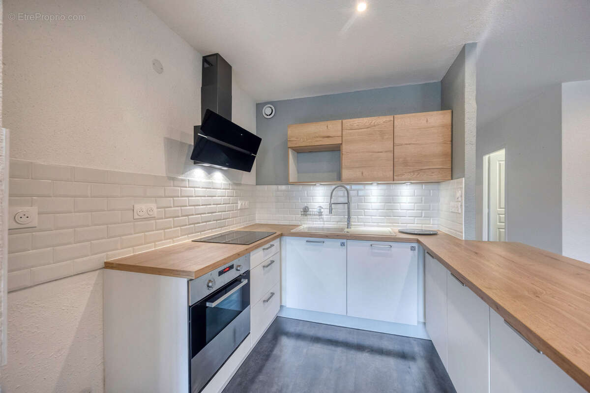 Appartement à MOIRANS