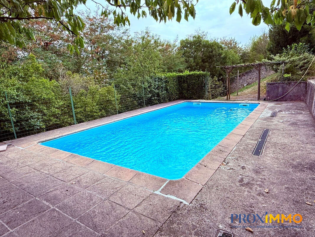 Maison 125 m² à Coublevie  - photo 2