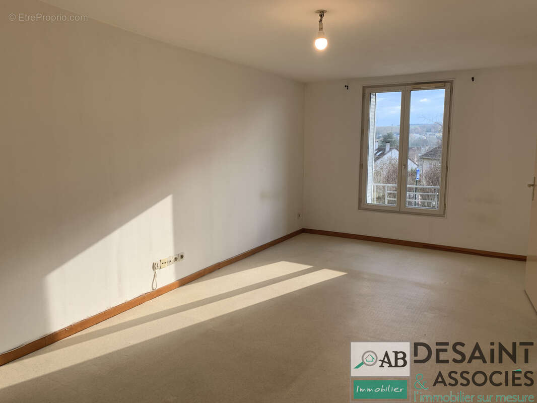 Appartement à MOUROUX