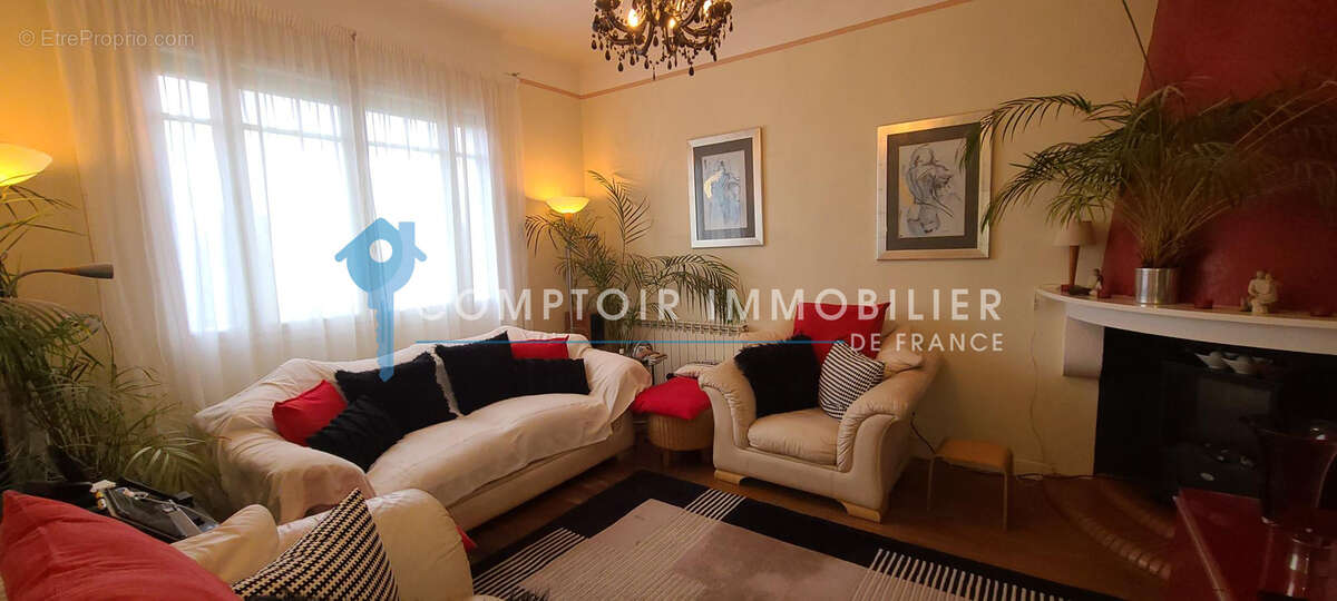 Dpt Haute Garonne 31- A vendre Ausson 31210 -Maison T4 de 149 m2 sur terrain de 1556 m2 avec piscine hors sol - photo 3