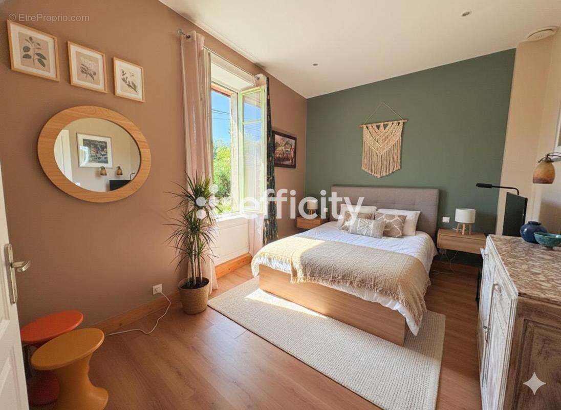 Maison à L&#039;ARBRESLE