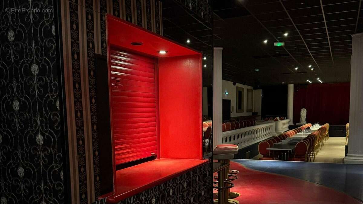 Photo 4 - Commerce à VITOT