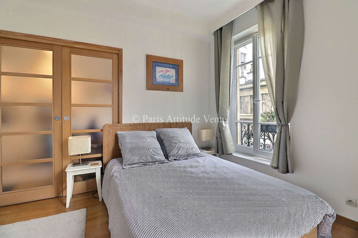 Appartement à PARIS-6E