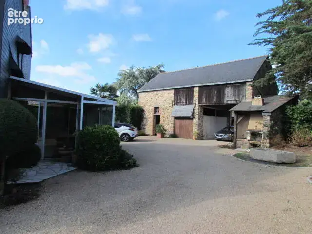 Au cœur du bourg de la Meilleraye de Bretagne, Belle propriété familiale de 200 m² - photo 13