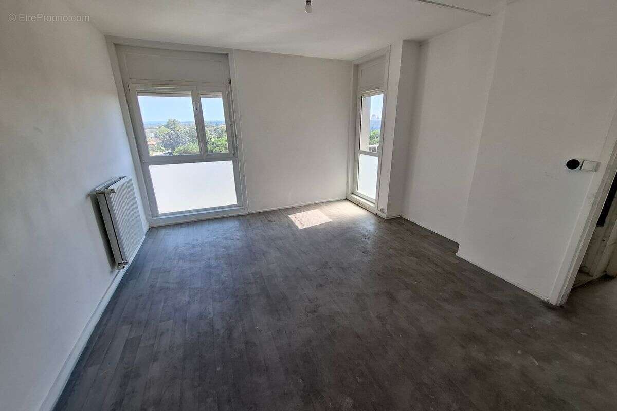 T3 de 52 m² à Saint-Fons à partir de 88 000 € - photo 2
