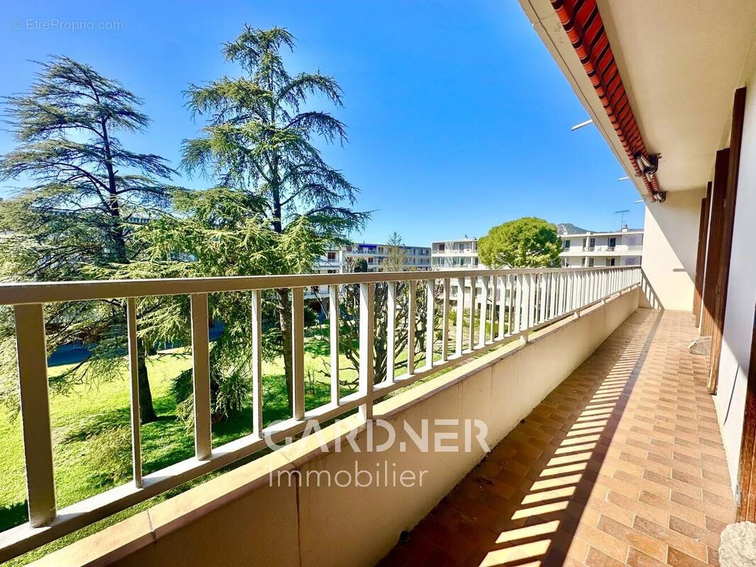 Appartement à AUBAGNE