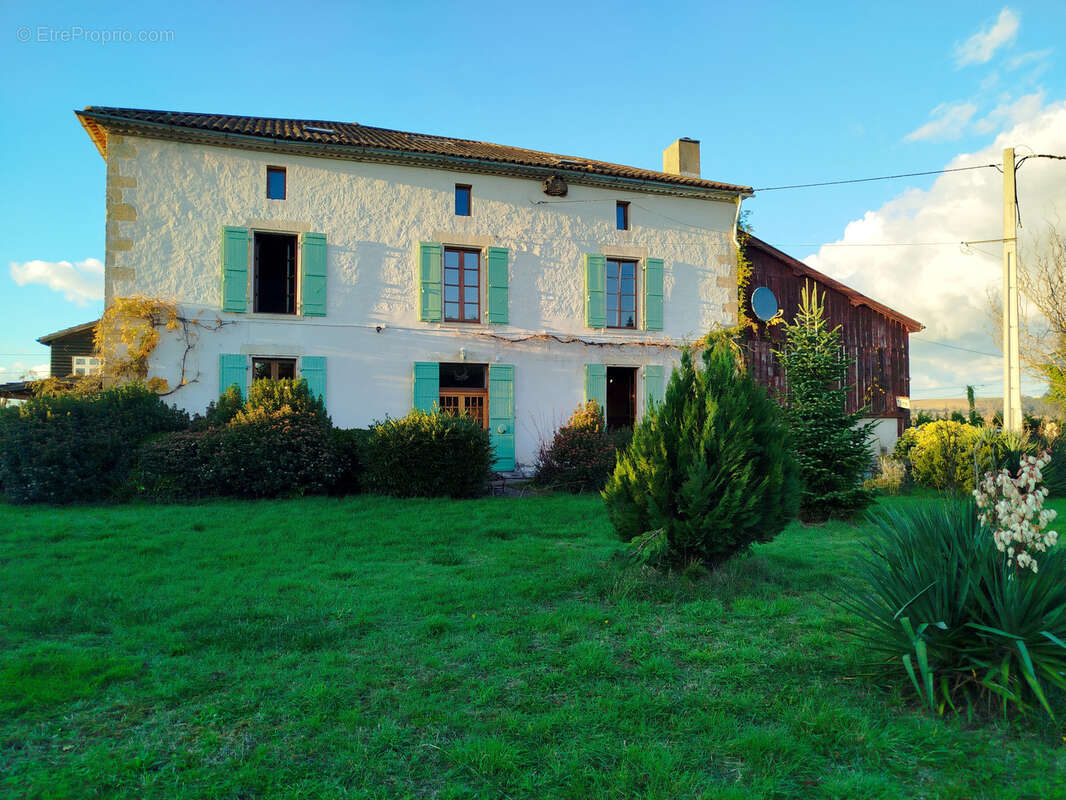Maison à BOURDELLES