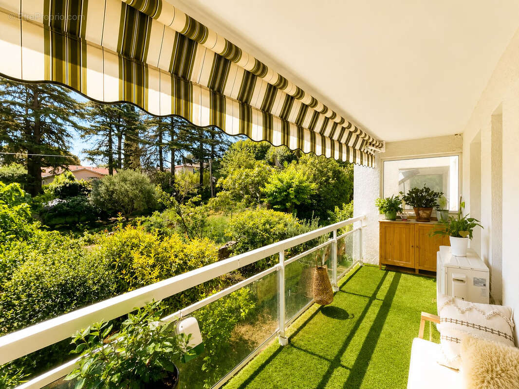 T3 de 69 m2 avec terrasse, garage   La Serinette, Toulon - photo 3