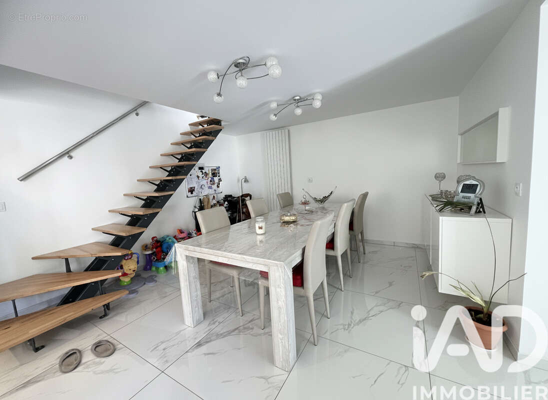 Photo 4 - Maison à NOUZONVILLE