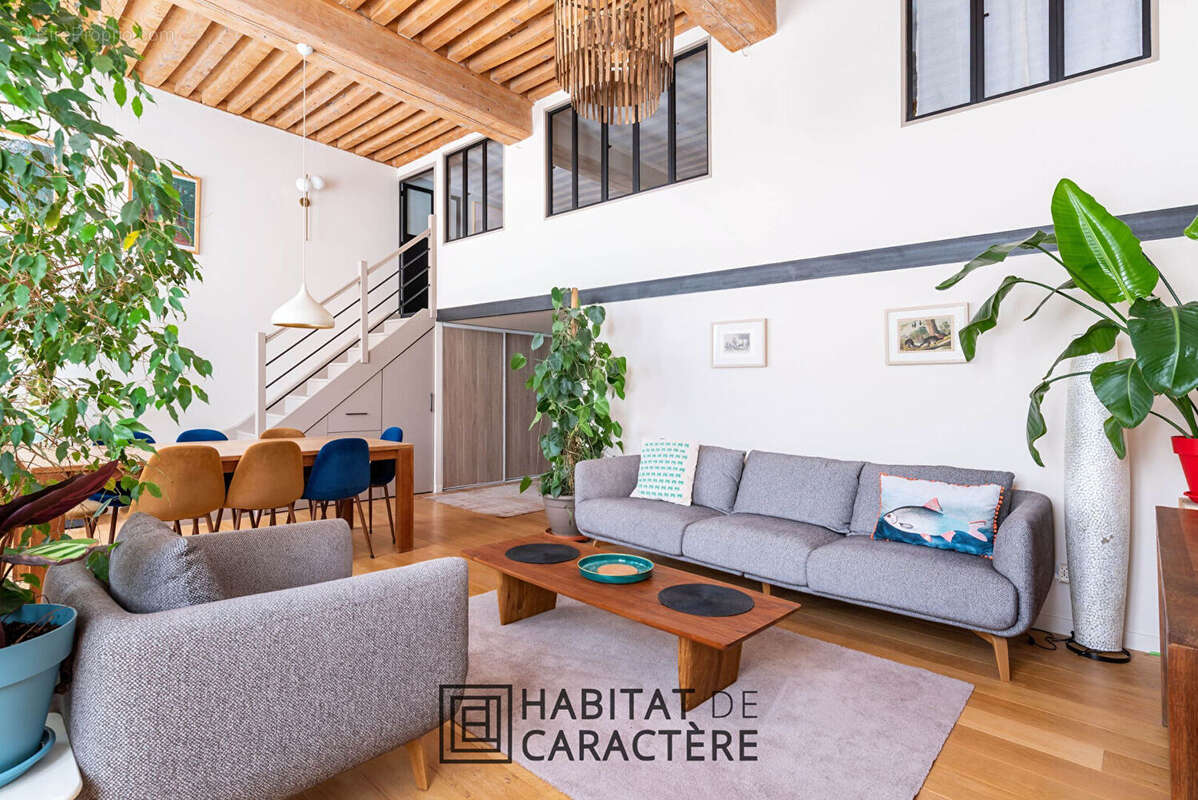 Appartement Lyon T4bis -144 m2 + Parking - photo 3