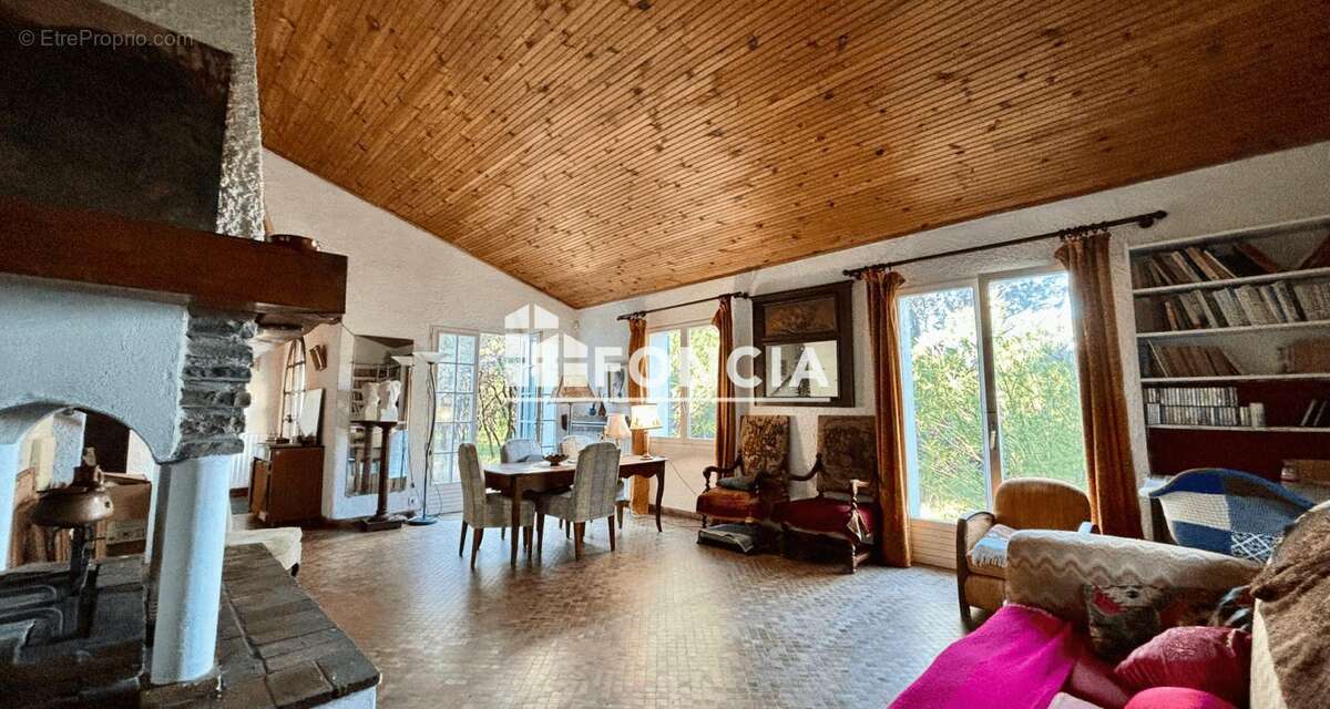 Maison à SALINELLES