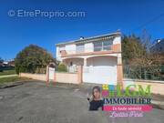 Maison à CASTELGINEST