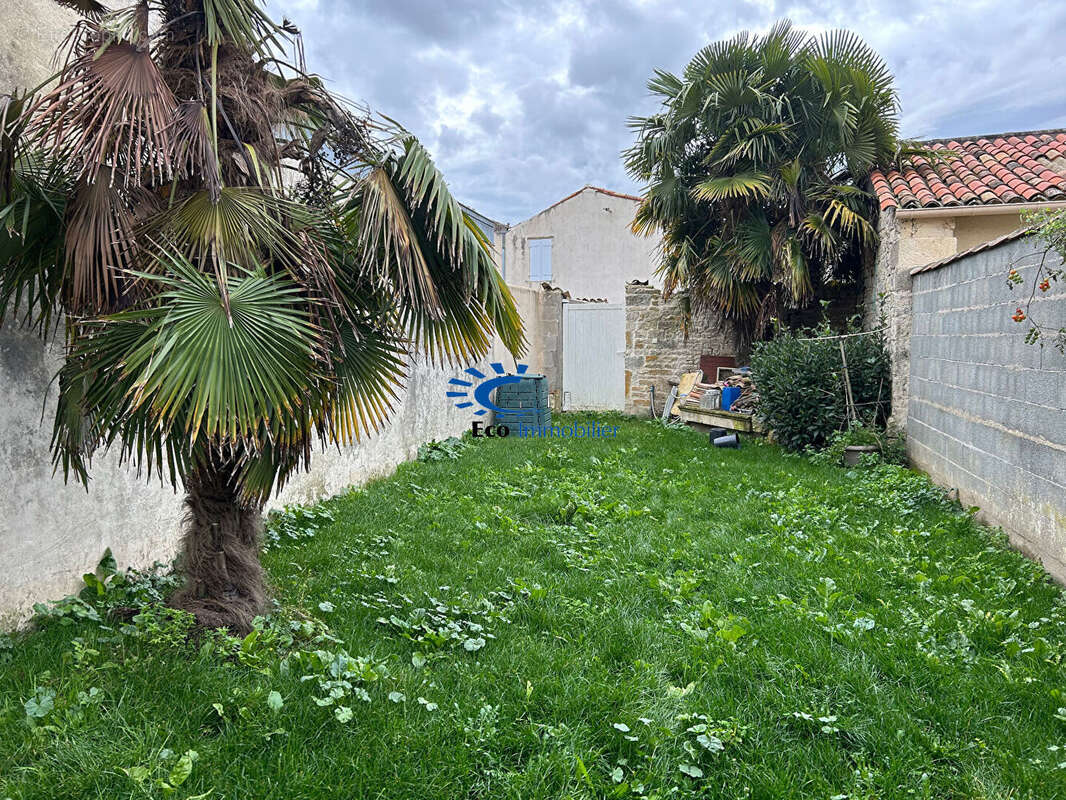 Maison à NUAILLE-D&#039;AUNIS