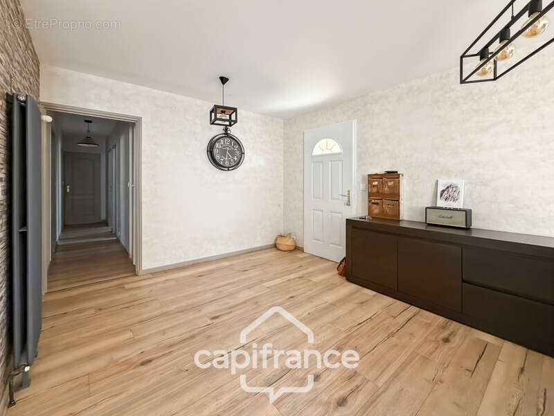 Maison à vendre 5 pièces ANNONAY (07) - photo 9