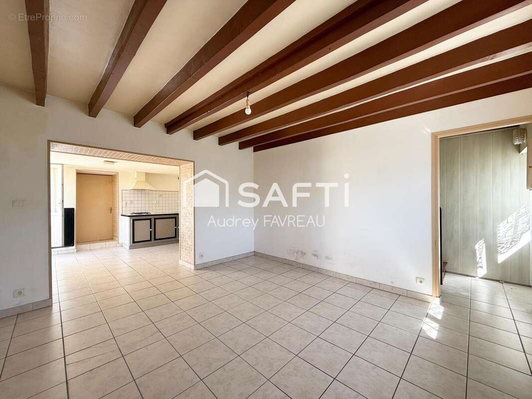 Photo 3 - Maison à LOUIN