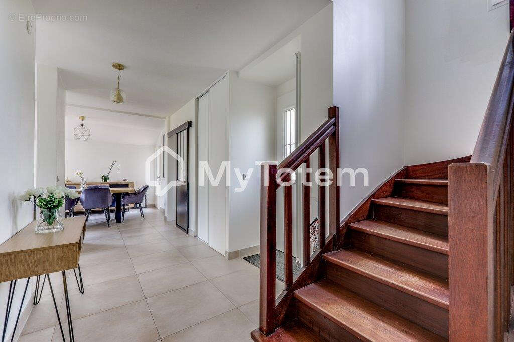 Maison à LE PORT-MARLY