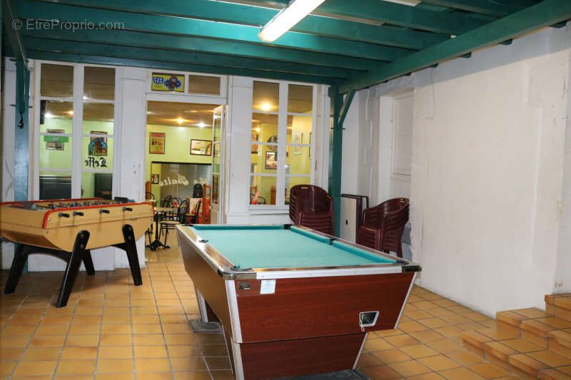 Commerce à TONNERRE