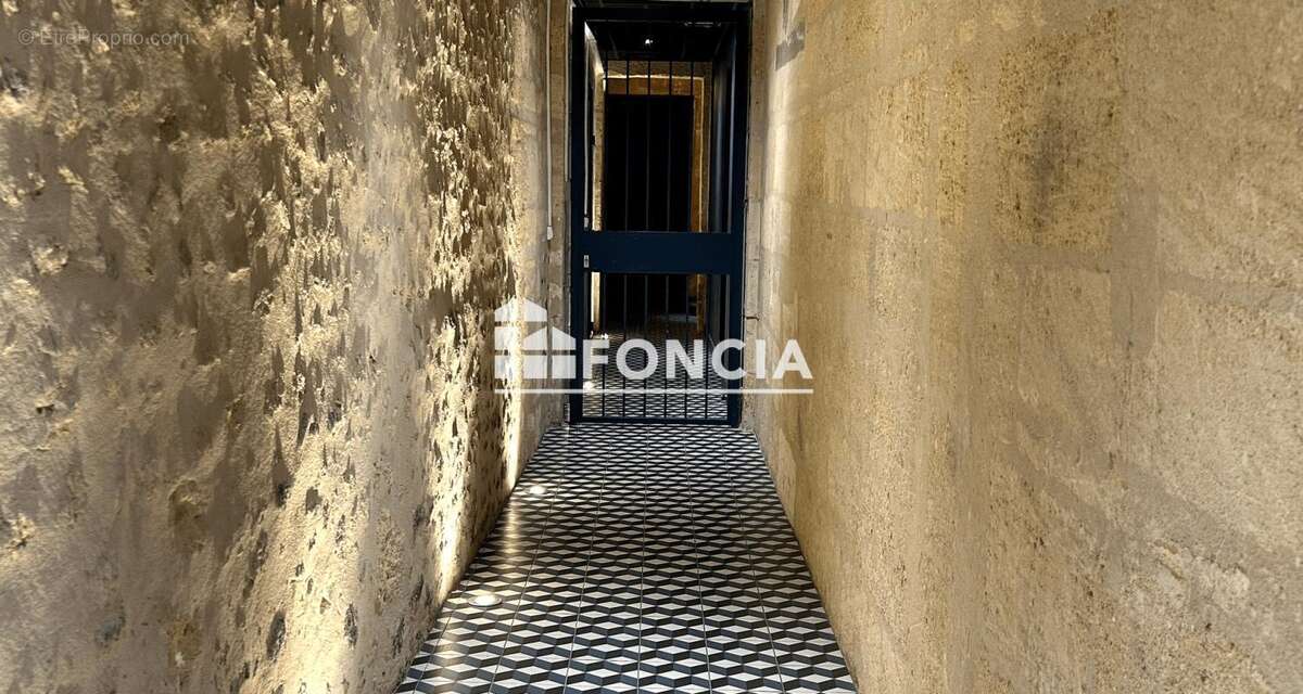 Appartement à BORDEAUX