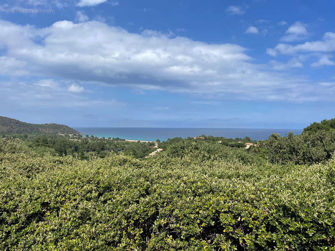 À vendre - Maison avec vue panoramique sur la mer, à proximité immédiate de la plage - photo 4