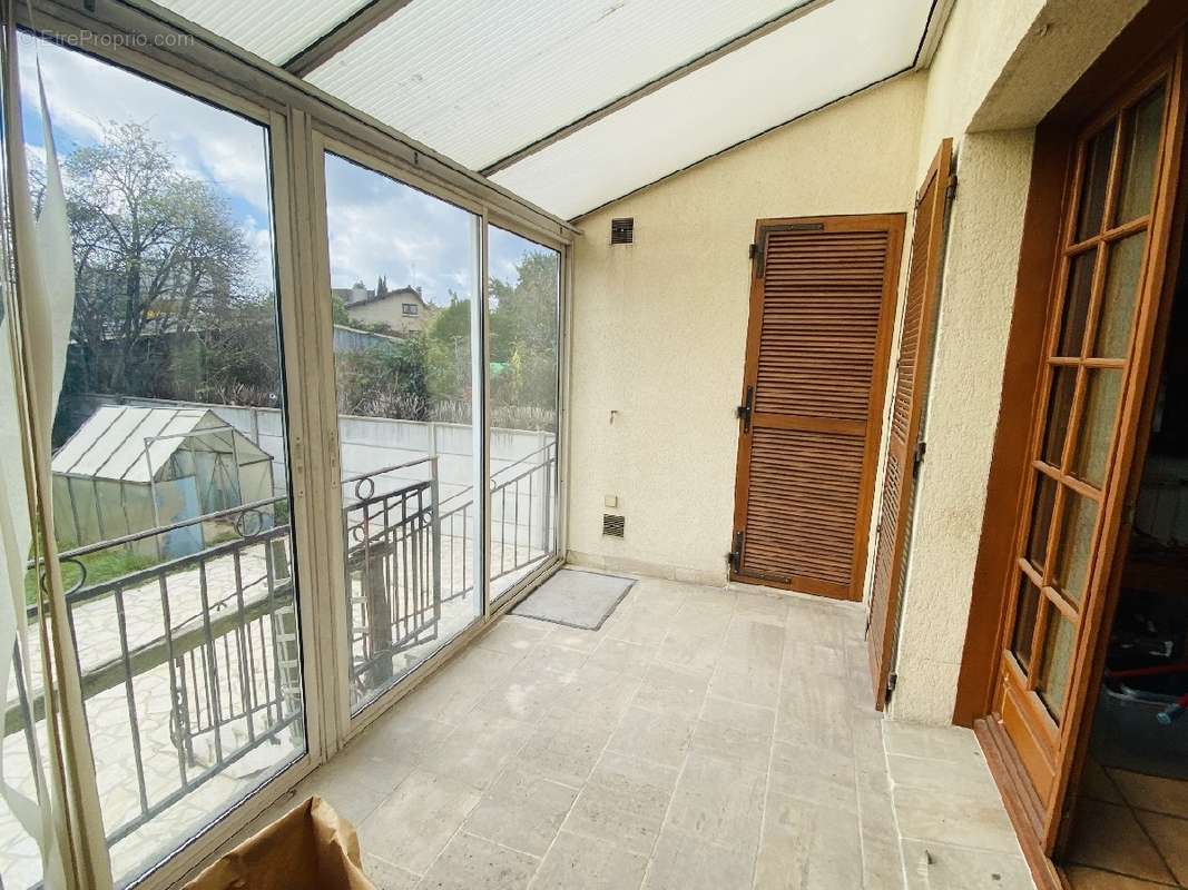 Maison à LE BLANC-MESNIL